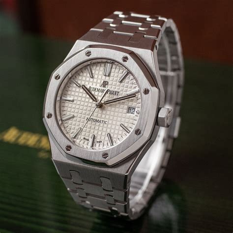 Audemars Piguet white